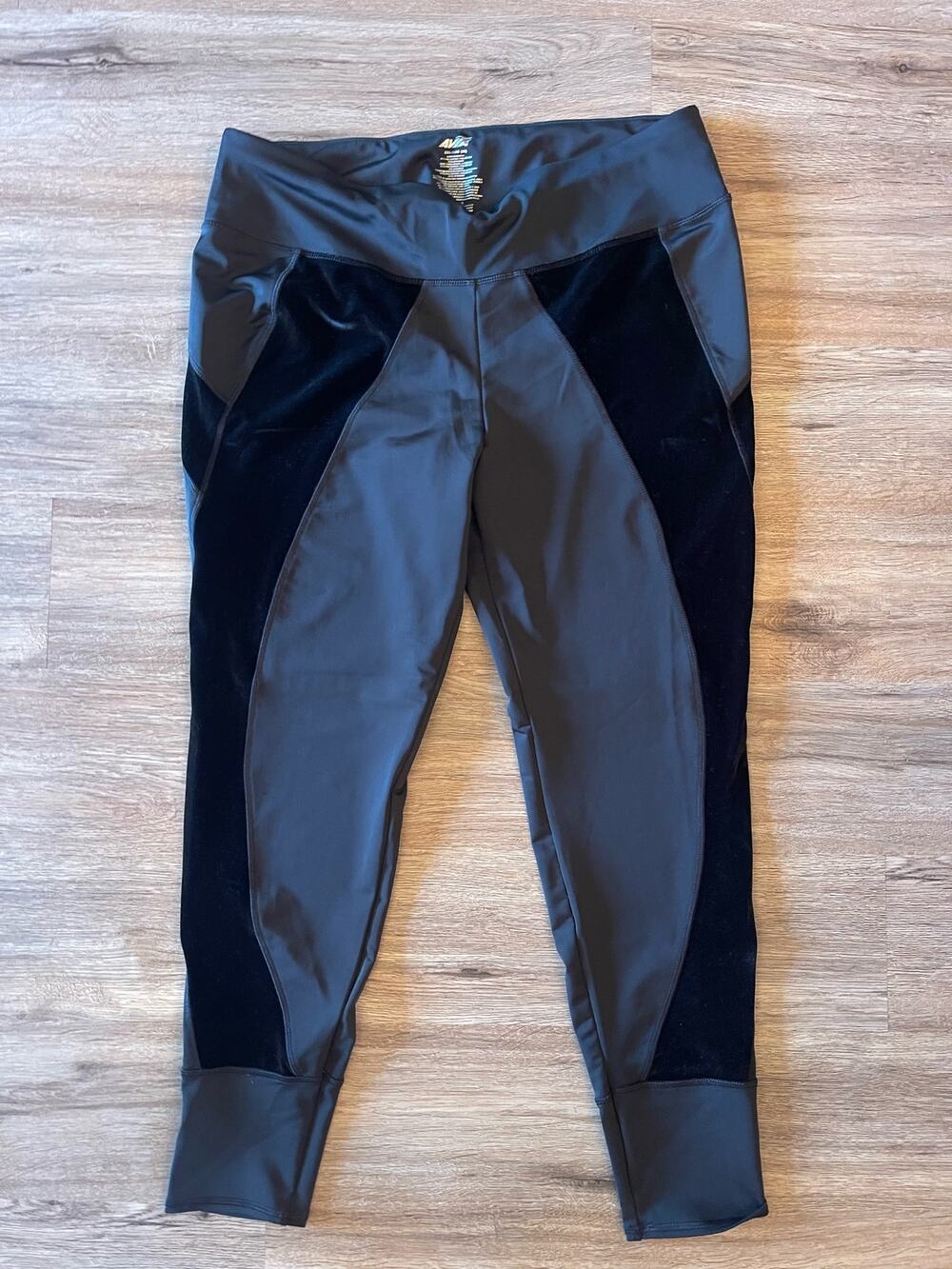 Avia Black and Velvet Activewear Pants Size XXL